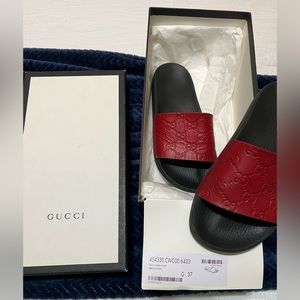 Women Gucci Slides 6.5